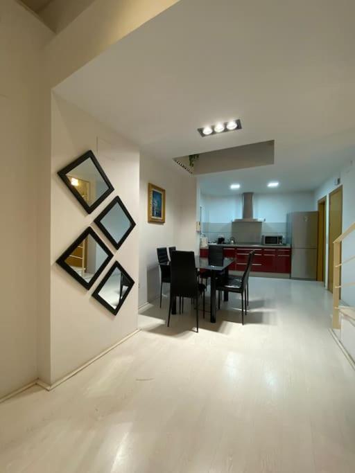 Luxury Complete Building In The Heart Of Sevilha Exterior foto